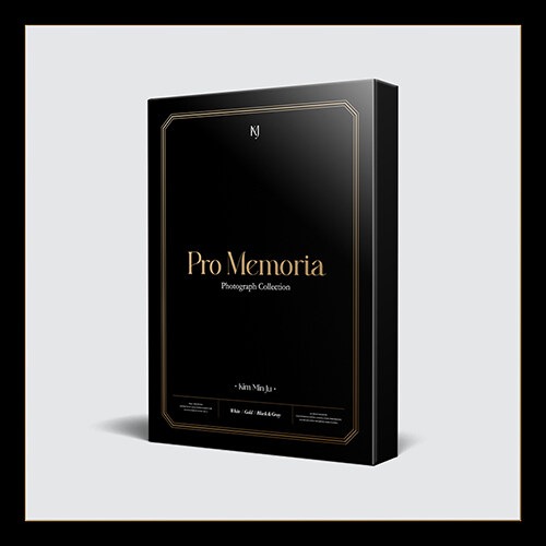(フォトブック/ 限定盤)キム・ミンジュ - KIM MIN JU 1st Photobook [Pro Memoria]: Limited Edition_[未開封新品]