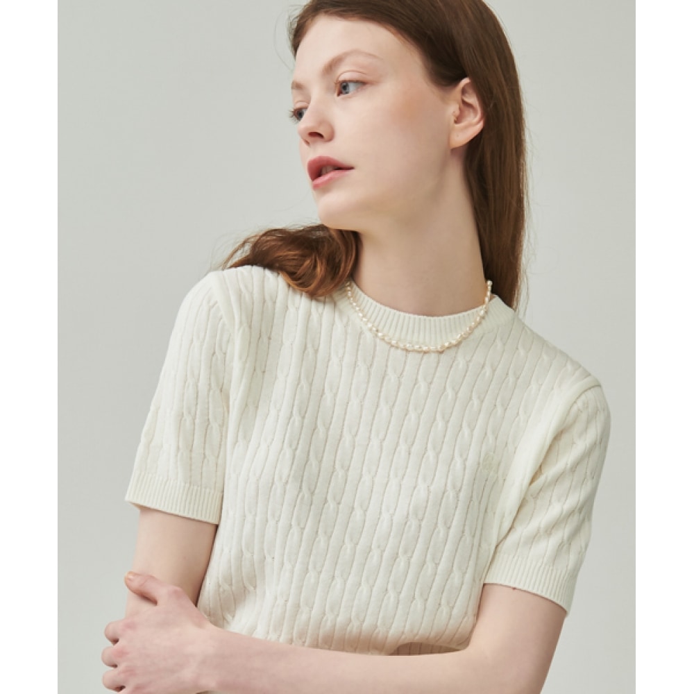 ロンロンケーブルラウンドニット アイボリー 8,361円