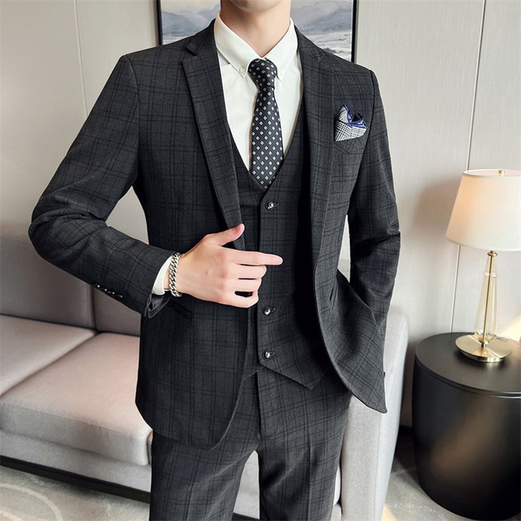 新製品が出回るりスリーピーススーツ メンズ スーツ チェック柄 イギリス風 3点セット ジャケット パンツ スタイリッシュスーツ 結婚式 花婿 撮影 スリムスーツ ビジネススーツ 紳士服 洒落 セッ