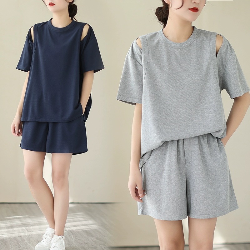 ファッションスーツ脚見せ ショートパンツ丸首半袖露肩上着腰ゆるいカジュアルパンツ涼しく楽ちんセットアップ