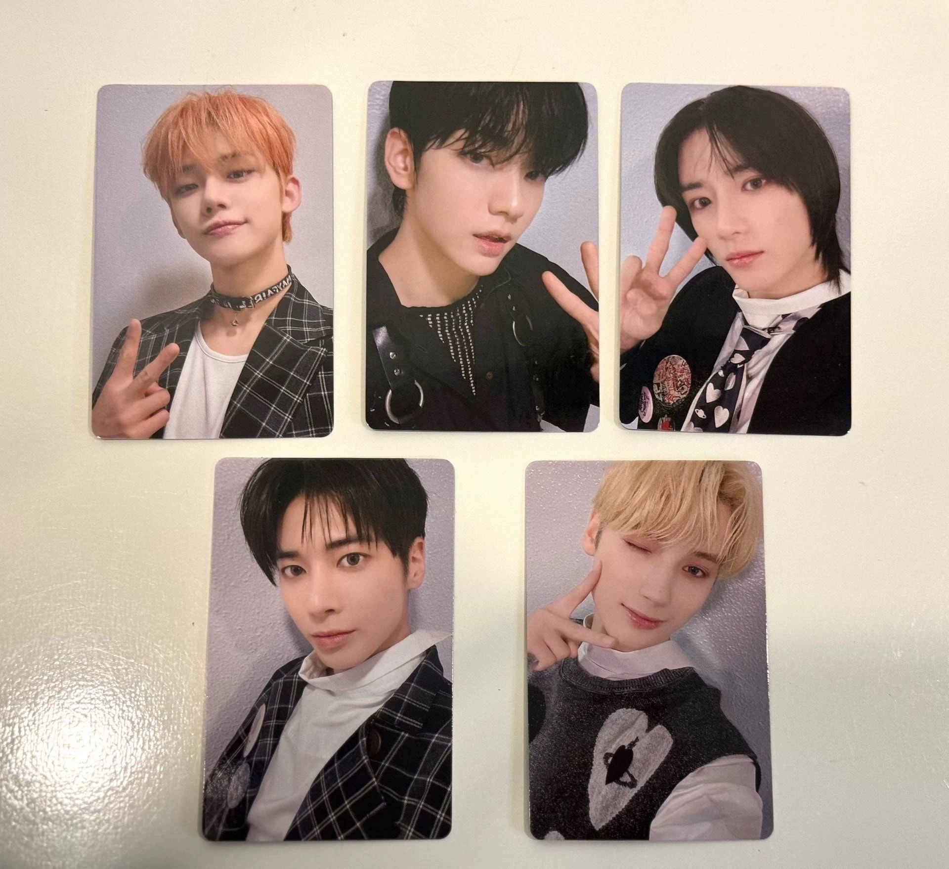 TXT グッズ 一直娯 yzy 蘇州 中華 蘇州サイン会トレカ 特典 トレカ 写真 全員5枚セット