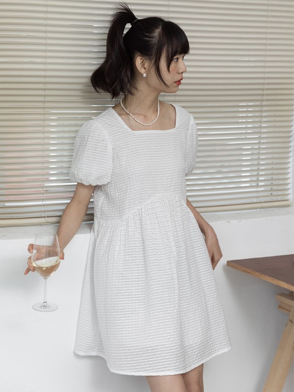 オーモント エッグタルト ホーム レトロ スクエアネック パフスリーブ ジャカード ドット柄 ドレス レディース サマー プチ スリム ベビードール ドレス