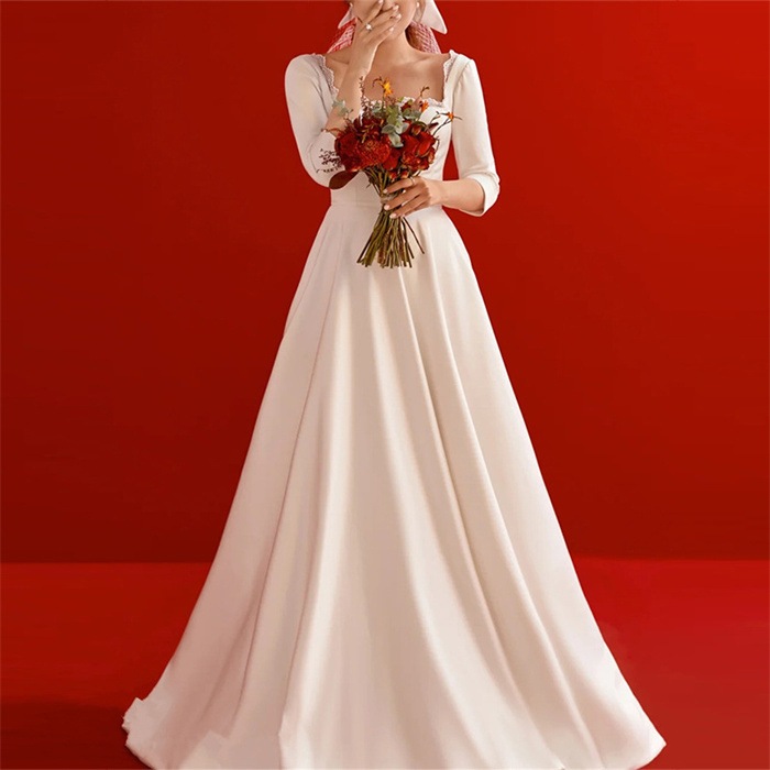 ウェディングドレス 白 Aラインドレス 二次会ドレス ウェディングドレス 長袖 結婚式 花嫁 ブライダル ウエディングドレス 前撮り 撮影 演奏会 披露宴 二次会 背中空き 編み上げ 発表会 コンサー