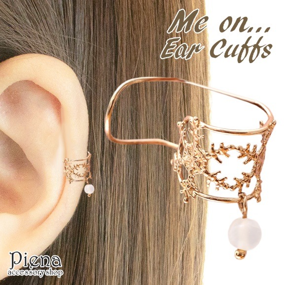 在庫あり 10金 K10 みぃおん On Me レディース イヤーカフ イエローゴールド ワンタッチ 大人の女性 フェミニン キレイ おしゃれ かっこいい 線細め はめ込み 透かし彫り 雪の結晶 ムーンストーン イヤリング Mail Mybrandpromo Com