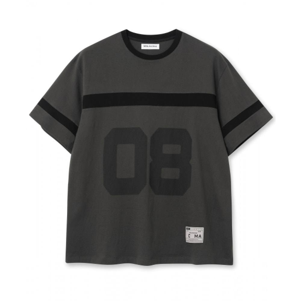 MILLO アーカイブトラックナンバー Tシャツ [チャコール] 7,047円