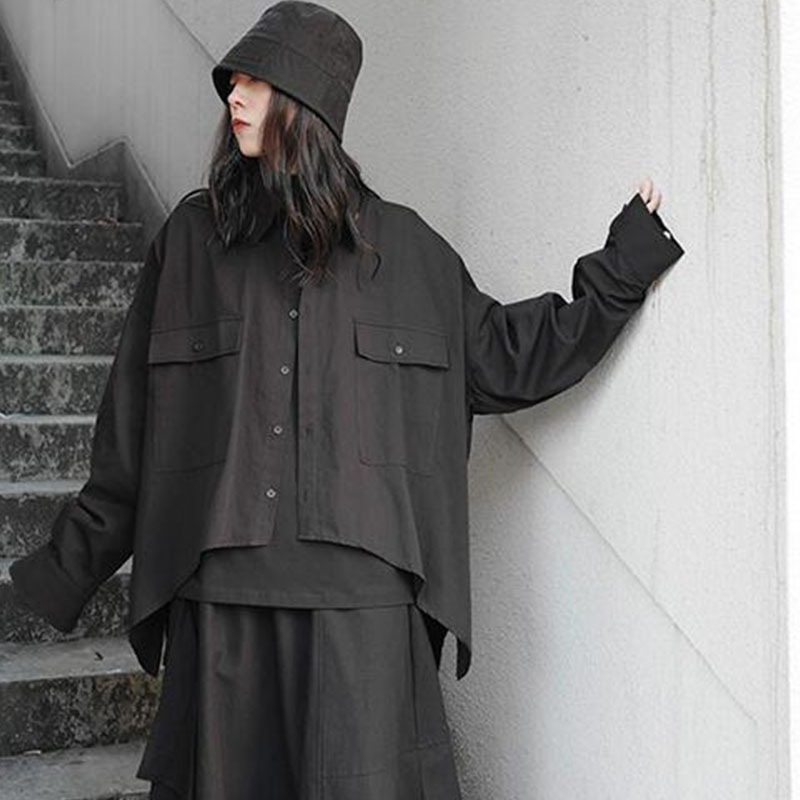 レディース長袖シャツシングルブレスト不規則裾ルーズラージシャツラージポケットレディースファッション無地シンプルカジュアルシャツショートフロントショートバックロングデザイントレンド婦人服