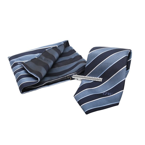 ネクタイ＆チーフ＆タイバー ３点セット DW02800007 NAVY BLUE