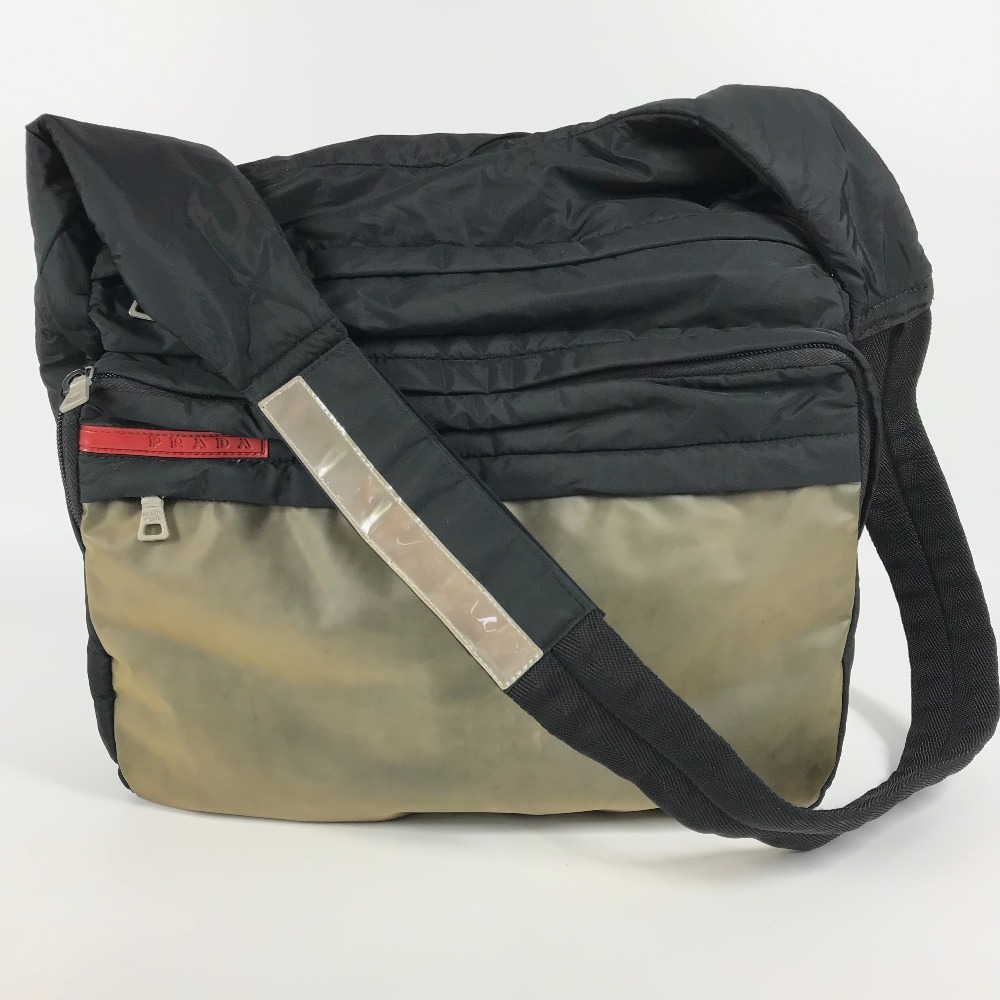 ショルダーバッグ ロゴ カバン 斜め掛け ポシェット ナイロン ブラック 8,250円