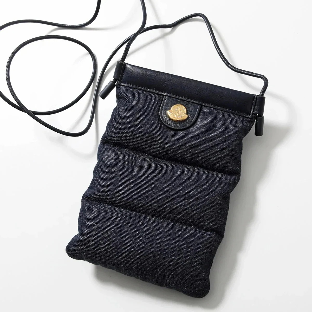 MONCLER モンクレール フォンケース PUFFY PHONE CASE パフィー 6B00001 M4042 レディース ショルダーバッグ 中綿 キルティ