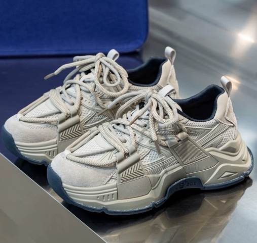 レディース スニーカー カジュアルシューズ ランニング スポーツ ボリューム スポーツシューズ 厚底