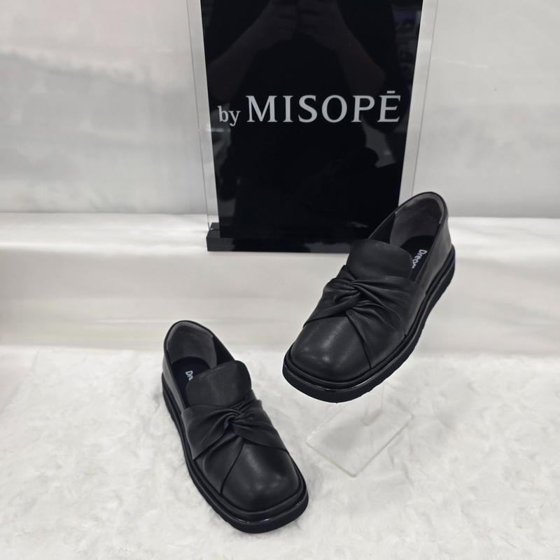 By 女性 シャーリング バンド ローファー 612HT439TI011 BLACK 1 JJ