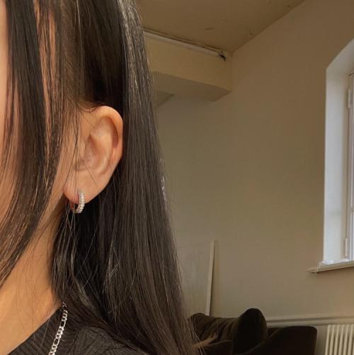 Revlon Earrings イヤリング ピアス 韓国正規品 SUGA 着用