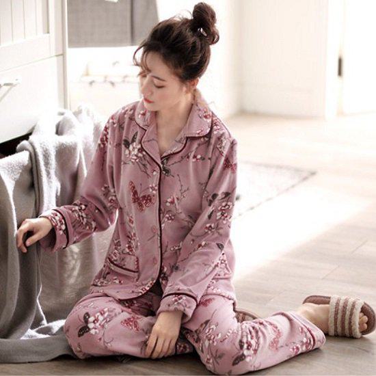 パジャマ レディース 長袖 秋 花柄 蝶 上下セット 2点セット セットアップ ルームウェア 部屋着 寝間着 ナイトウェア 大きいサイズ 3XL 女性 おしゃれ かわいい 大人可愛い 楽ちん リラック