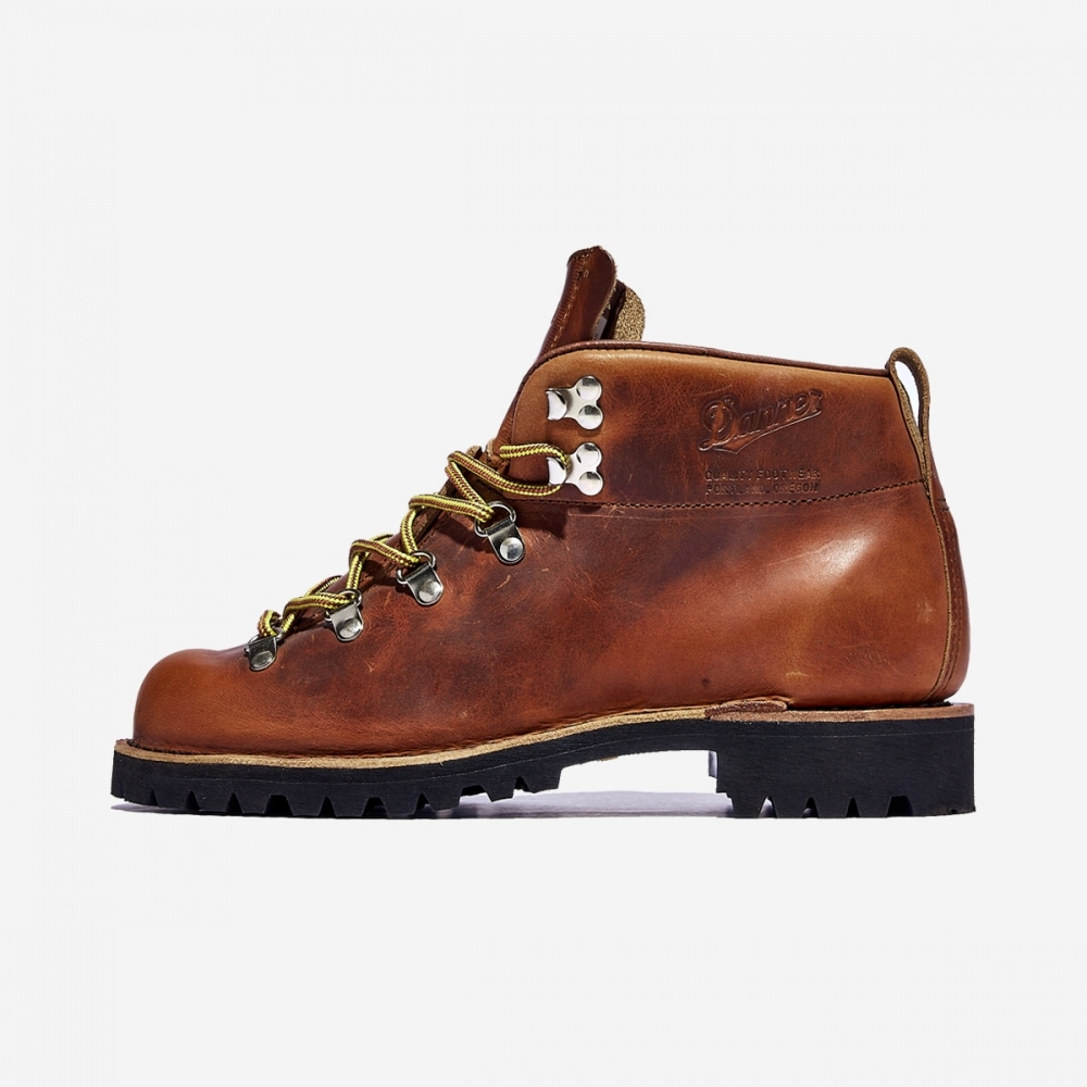 ダナーマウンテントレイル 55周年記念 64900