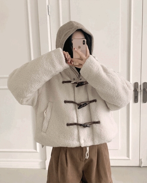 [高クオリティ] ブリー 二重 ダンブル ボア ボアフリース ダッフル トッポッキ キルティング ダウン ジャンパー (2 colors)