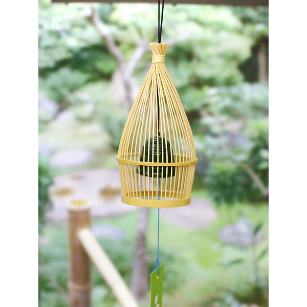 駿河竹千筋細工　風鈴　もじり (H-2)　職人が竹ひごを組んで千筋にして作り上げられたインテリア　繊細で滑らかな曲線美