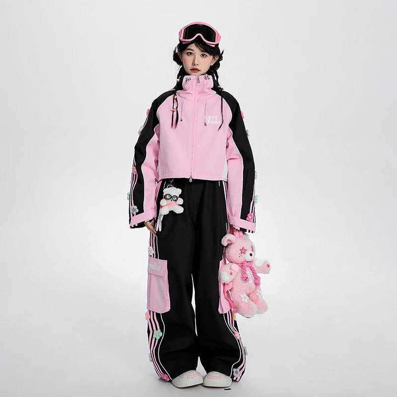ストライプ柄 スノーボードウェア 2026 ピンク 黒 スノパンツ サロペット レディース スキーウェア スノボウェア コート スキー