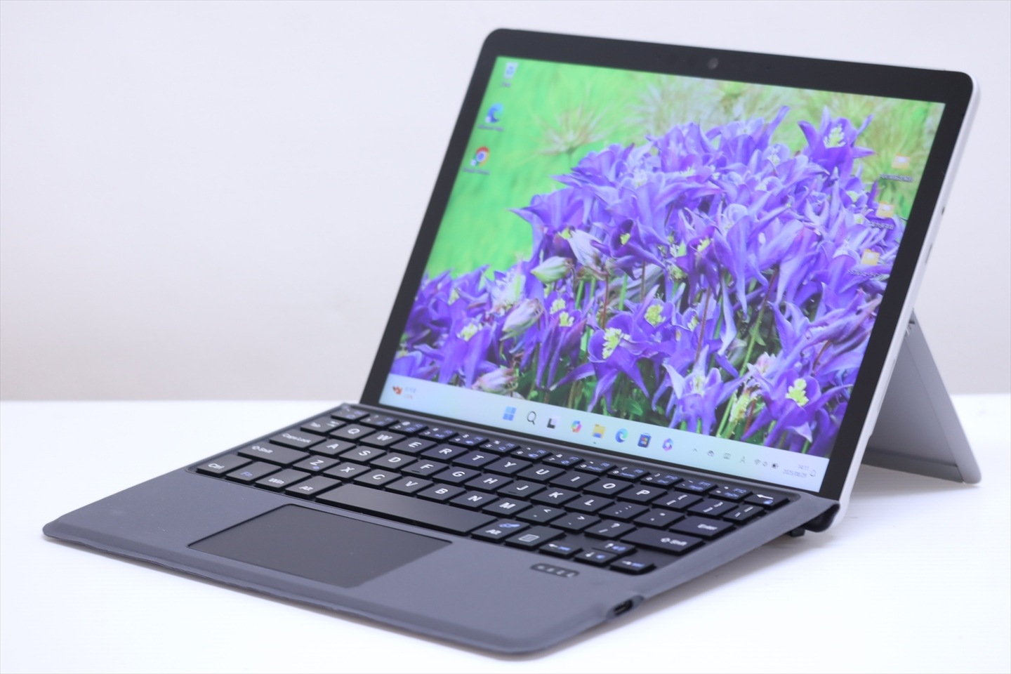 即配 良品 2021年発売 軽量約544g Surface Go 3 Pentium Gold 6500Y 4G 64G 10.5タッチ Wi-Fi6 Win11 リカバリ 持ち運び最適 AAA評価