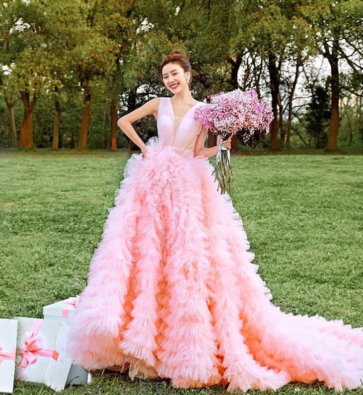特別仕様ウェディングドレス 高級感 フォトウェディング 宴会ドレス 成人式ドレス 結婚式ドレス カラードレス ロング丈ワンピース 花嫁ドレス お姫様 可愛い 前撮りドレス 後撮り ワンピース きれい