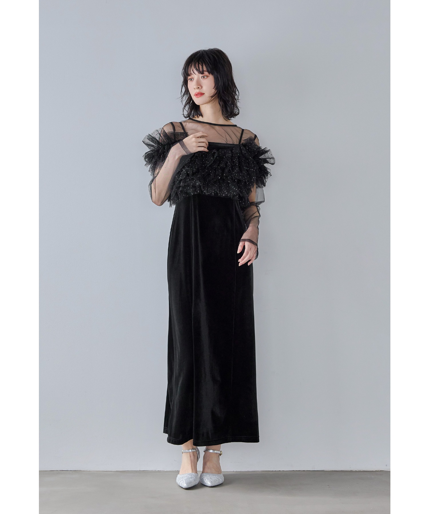 ボリュームフリルレイヤードレス パーティードレス 結婚式 3点セット チュール ボレロ ジレ ベスト シアー インナー キャミワンピース 長袖 ロング丈 お呼ばれ パーティー 二次会 披露宴 謝恩会