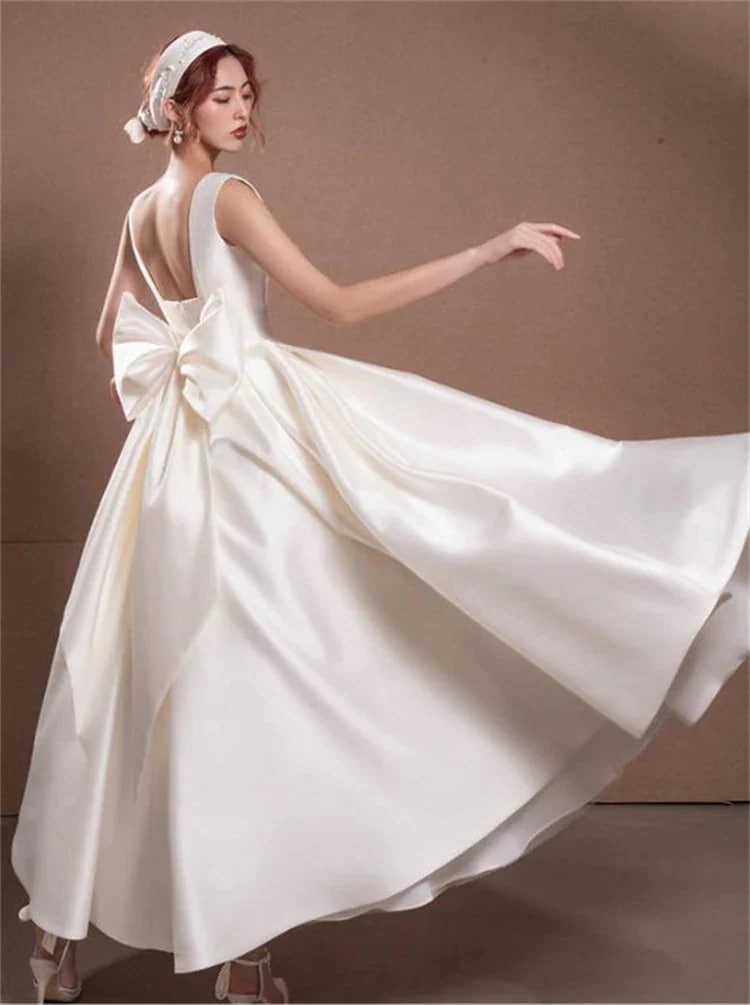 【急速出荷!】早い者勝ち 日常 シンプル キャミワンピース 旅撮 軽ウェディングドレス 誕生日パーティー ドレススカート キャミソール サテン 写真撮影道具 パーティードレス 宴会のドレス