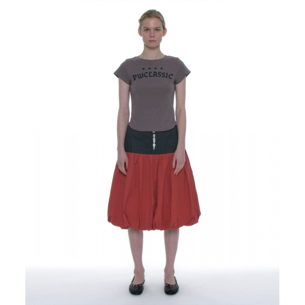 PARTIMENTO 女性用ボタンポインテッドパフミディスカート_チリレッド 11,541円