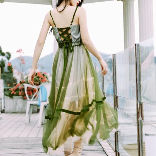 【即納】ワンピース グラデーション オルチャン 可愛い 無地 レース 春 夏 ロング丈 マキシ丈 シースルー 透け感 チュール バックコンシャス レースアップ ティアード キャミワンピ チュニック お 5,972円