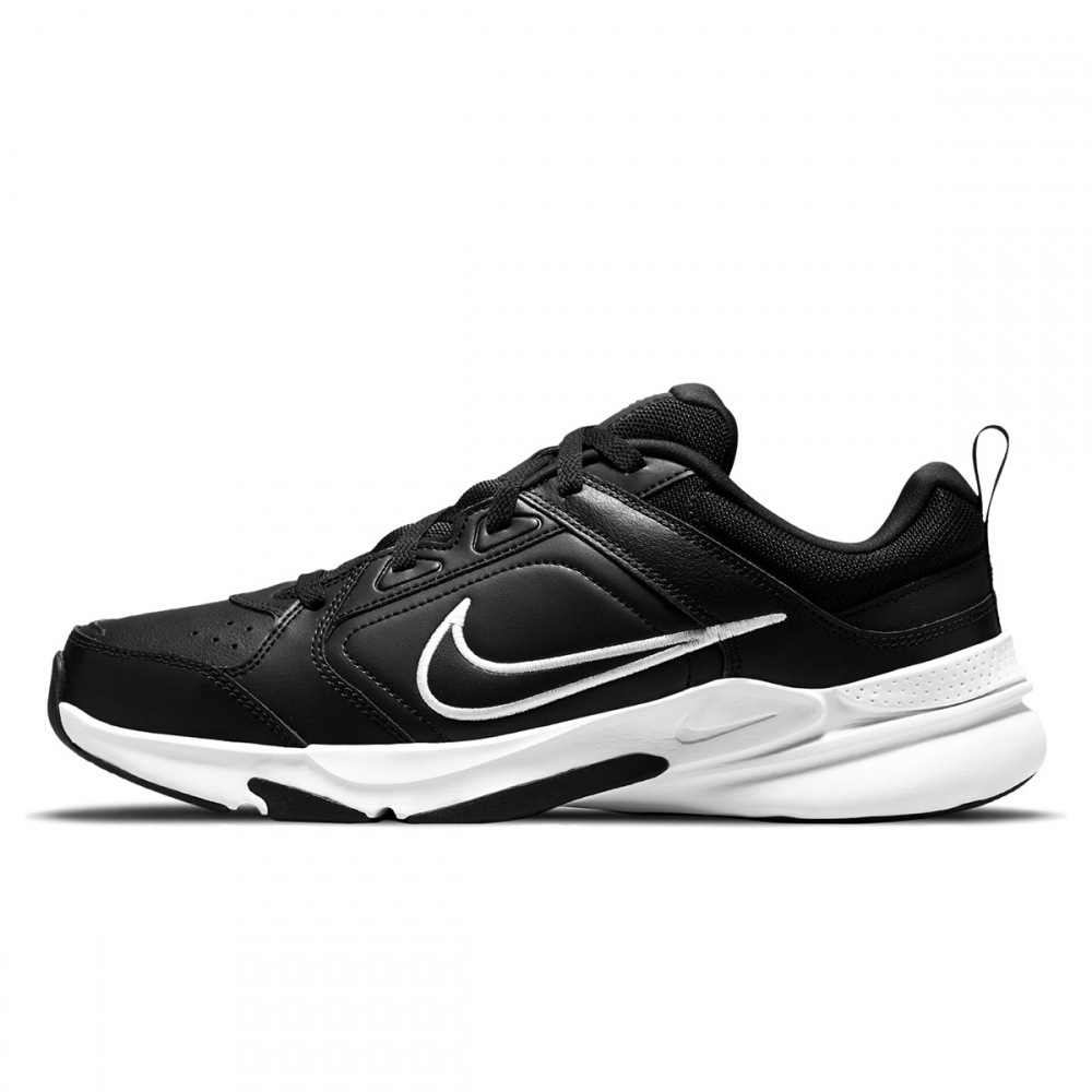 NIKE ディファイオールデー DJ1196-002