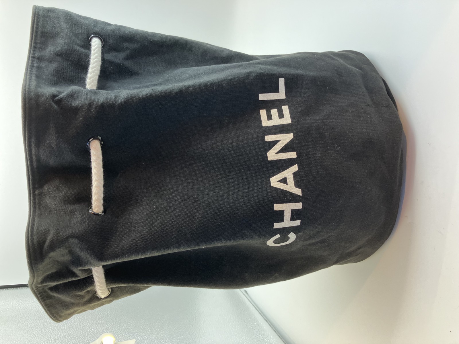 プールバッグ ロゴ　高さ40cm(15.75 inch)　直径30cm(11.81 inch)　 黒 巾着 　ショルダーバッグ