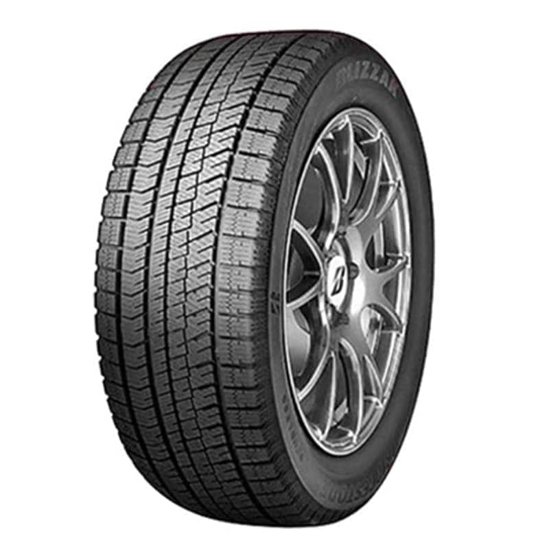 ボルボ V40のスタッドレスタイヤ｜タイヤサイズ一覧 - 価格.com