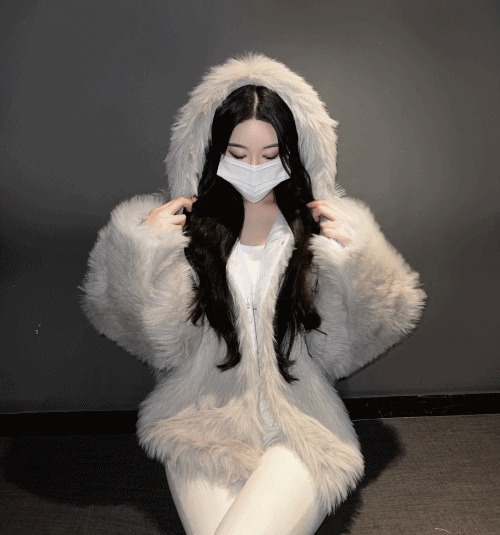 [セール/百貨店クオリティ/アバンフィット] ふわふわビッグフードジャケット ジップアップ 冬 新商品 アウター