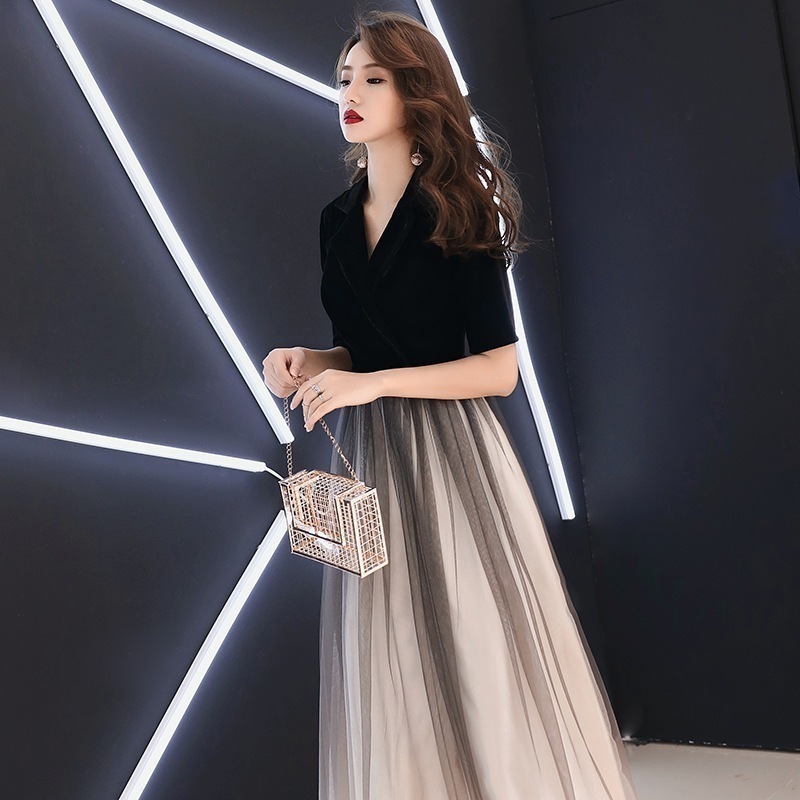 宴会イブニングドレス2024新作春エレガントロングvネック痩身年次総会ホストグラデーションイブニングドレス