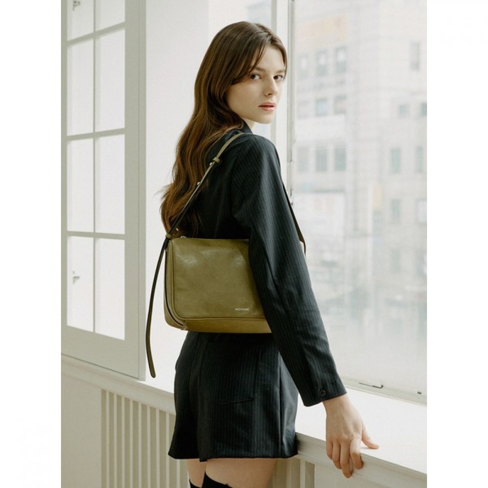 (Monsac) モンサッククレアショルダー&クロスバッグラージオリーブ AP15-2305-OL