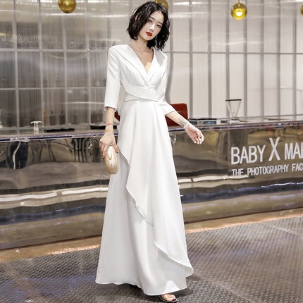 ワンピース デート ロング 袖あり Vネック かわいい 大人可愛い きれいめ シンプル カジュアル 大人 上品 おしゃれ お洒落 主役級 存在感 10代 20代 30代 レディース 女性用 OL 学生