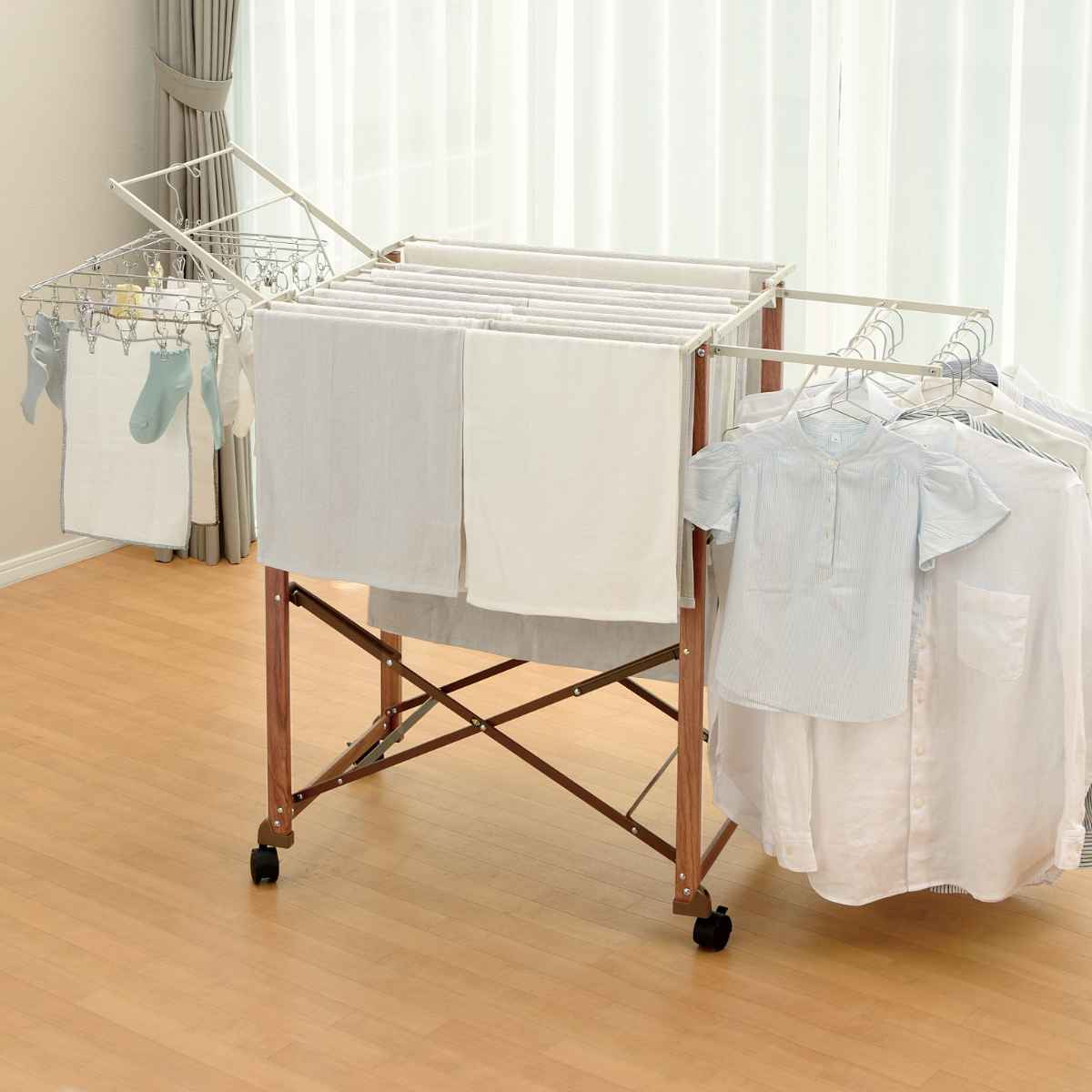 物干し 室内 コンパクト ファニチャースタイル折りたたみ物干し 物干しスタンド 折りたたみ 大容量 洗濯物 ランドリーラック キャスター付 木目調 室内物干し ランドリーグッズ ハンガーバー