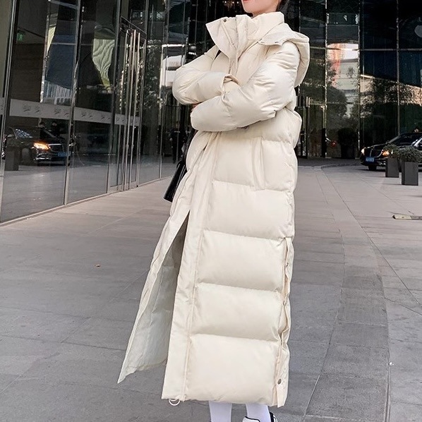 ロングダウンコート レディース コート ダウン ロング 長袖 ストレート きれいめ シンプル カジュアル かっこいい レトロ 存在感 とろみ感 カレッジ風 アメリカン ナチュラル 無地 冬 クリスマス