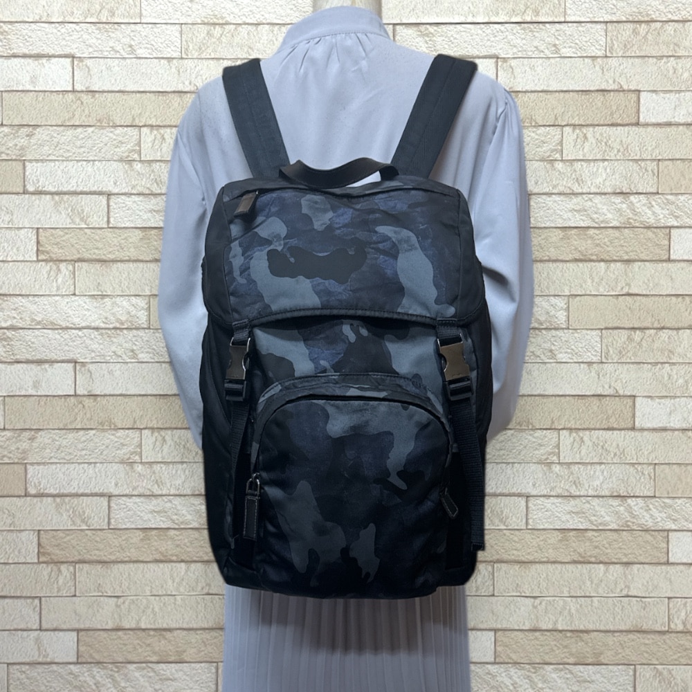 プラダ カモフラージュ リュック・デイパック ナイロン 2VZ135 PRADA 中古