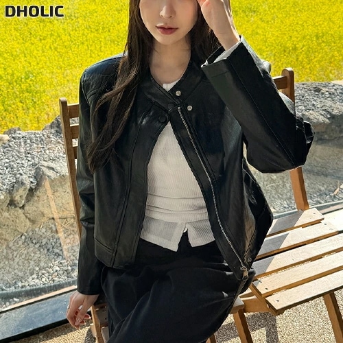 レザー調ジップアップバンドカラーポケット肩パッドルーズ長袖フラップポケットセミクロップド無地ジャンパー・1956578