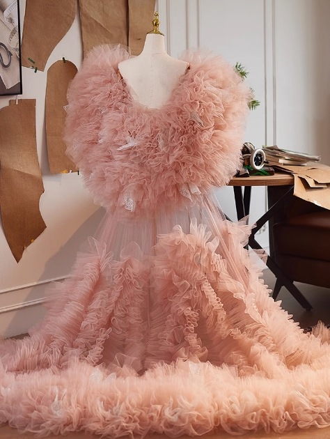 カラードレス ピンク ソフトチュール プリンセスライン 華やかなトレーン 上品！ 花嫁 ポンチョ