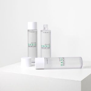 1+1 アボカドオアシストナAVOCADO OASIS TONER 300mL/韓国コスメ