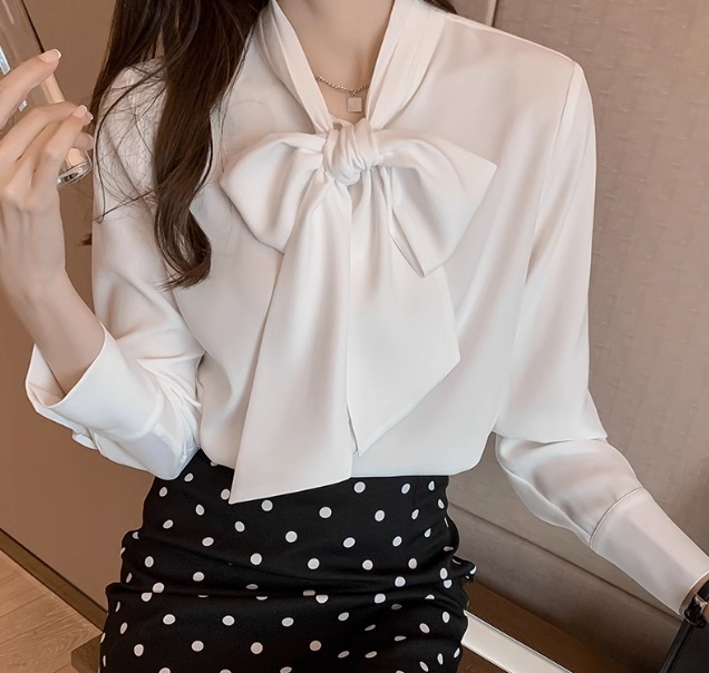 レディース トップス シャツ ブラウス プリーツ タックプリーツ 薄手 大人可愛い きれいめ シンプル 上品 おしゃれ 主役級 フォーマル とろみ感 都会的 ラグジュアリー ロマンティック 春 夏