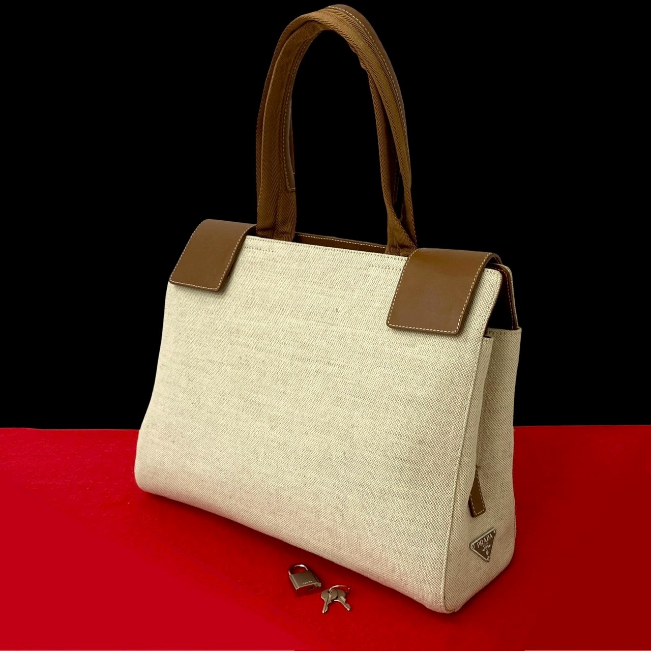 三角ロゴ 金具ハンドバッグ キャンバス レザー ブラウン 30327