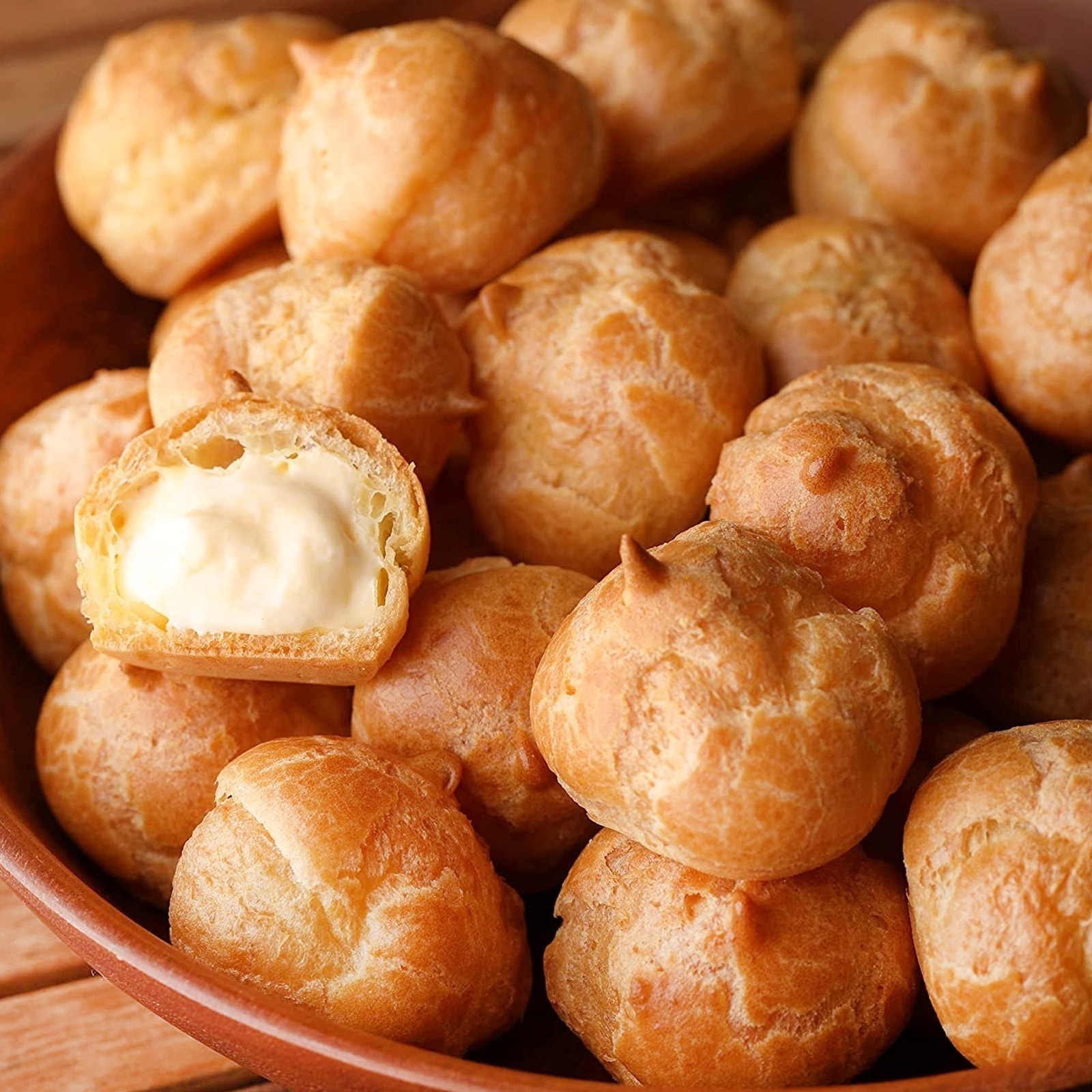 バレンタイン 2025 シュークリーム 60個 プチシュー 小さめ 冷凍 スイーツ 冷凍スイーツ 洋菓子 個包装 プチギフト 手土産 おもたせ ギフト バレンタイン