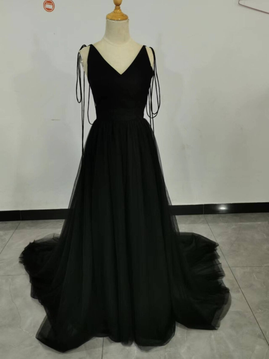 キャミソール パーティードレス 黒 ソフトチュール 短トレーン 前撮り 2次会/合コン/挙式