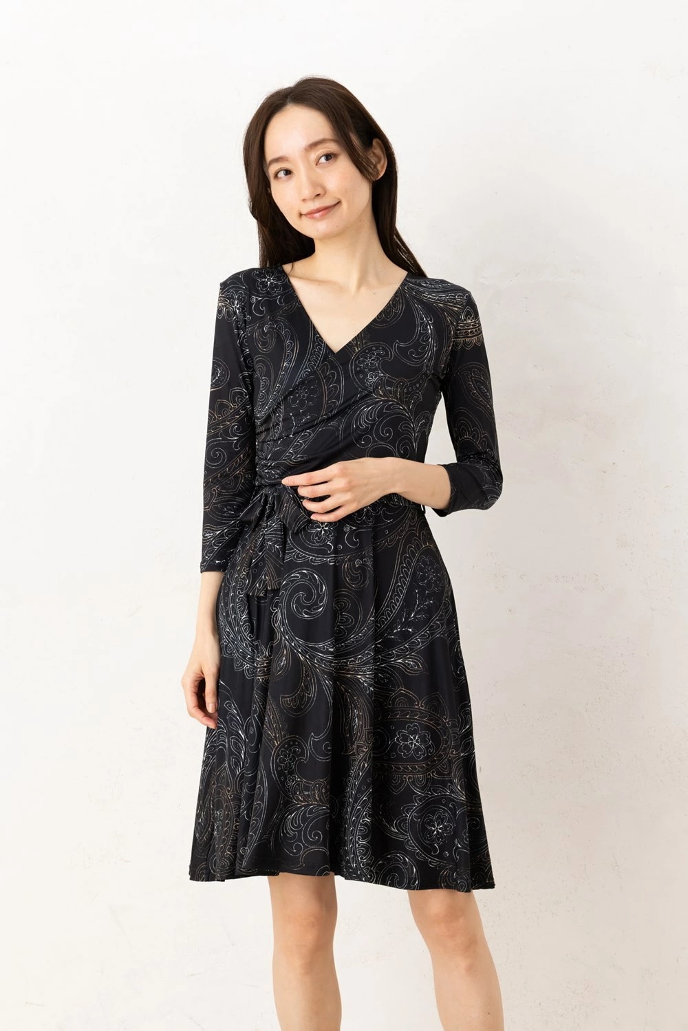 フィフィーユ(FIFILLES)ワンピース T1 T2 T3サイズ 七分袖 膝丈 カシュクールネック ペイズリー柄 ジャージー生地 レディース フランス製 ワンピース ブラック