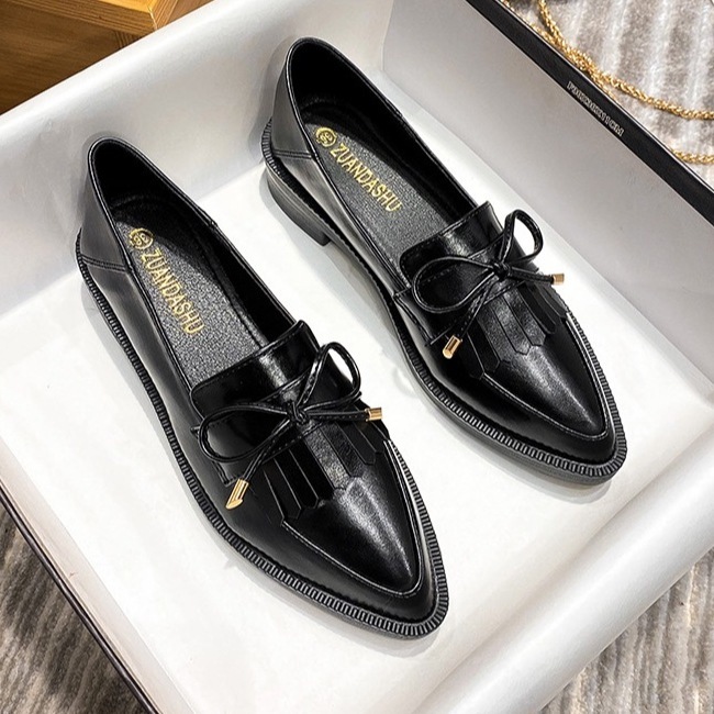 靴 パンプス レディースパンプス ポインテッドトゥパンプス 厚底 ポインテッドトゥ 歩きやすい 走れる フリンジ 革 3.5cm フリンジ レディース 上品 きれいめ かわいい 大人可愛い お洒落