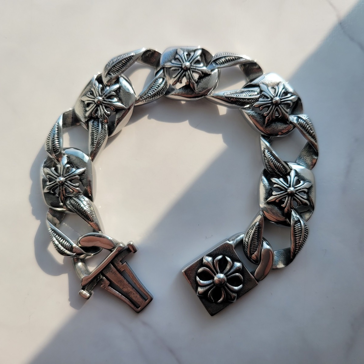 ノーブルンステンレススチール16mmクロム柄名品芸能人韓国メンズチェーンブレスレット 5,945円