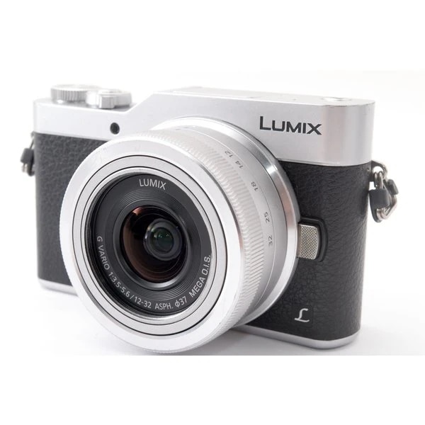 【中古】パナソニック Panasonic DC-GF9 レンズセット シルバー 美品 4K動画記録スマホへ転送自分撮り小型 microSDカード付き ストラップ付き