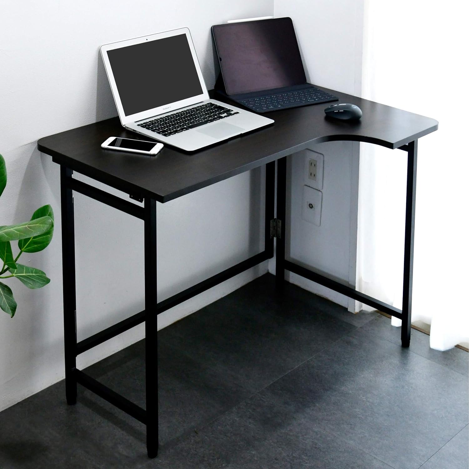 山善(YAMAZEN) デスク (L字デスク) 折りたたみ 傷・汚れ・水分・熱に強い天板 なめらかな表面 角が丸い アジャスター付き 幅90×奥行60×高さ70.5cm 完成品