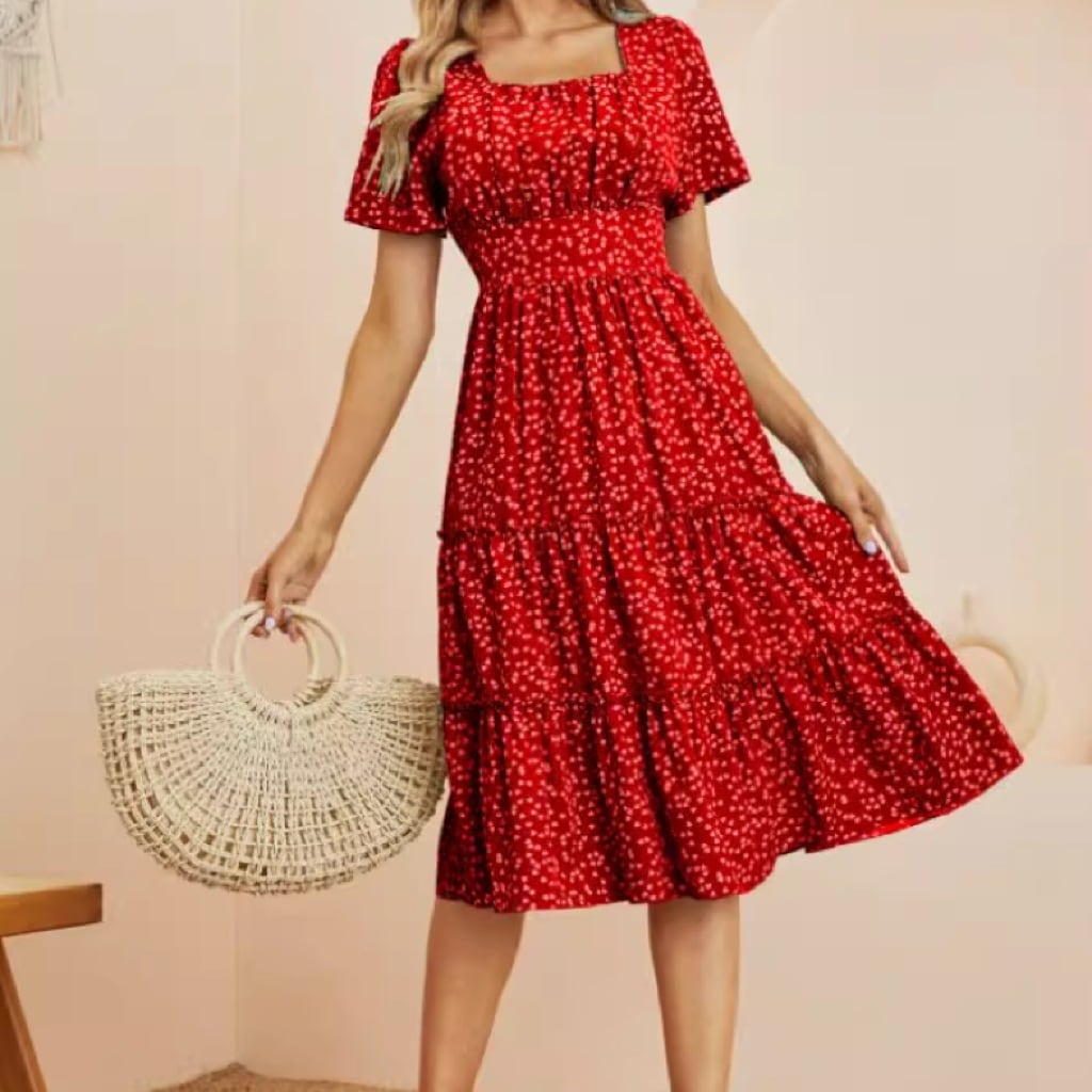 レディース ワンピース ティアード ミディアム 半袖 スクエアネック フレア スリム 細身 切り替え フェミニン コンサバ かわいい 大人可愛い シンプル 上品 おしゃれ こなれ感 ガーリー 個性的